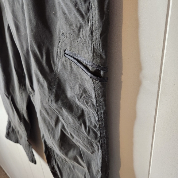 Eddie Bauer Gray Cropped Capri Pants Mid Rise Nylon Stretch Size 6 Hiking Gorp - Picture 5 of 16